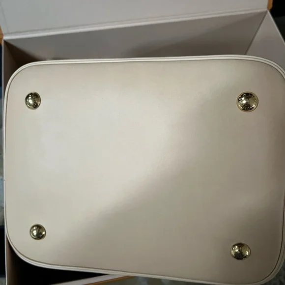 Louis Vuitton Monogram Petit Noe bucket bag - Picture 7 of 13